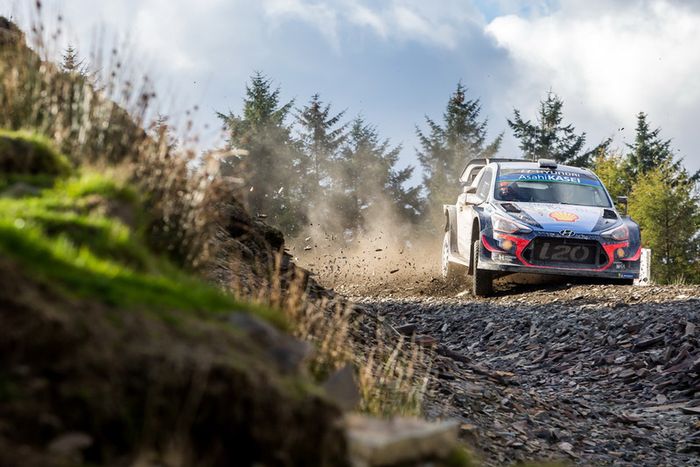 Thierry Neuville, Nicolas Gilsoul, Hyundai Motorsport Hyundai i20 Coupe WRC