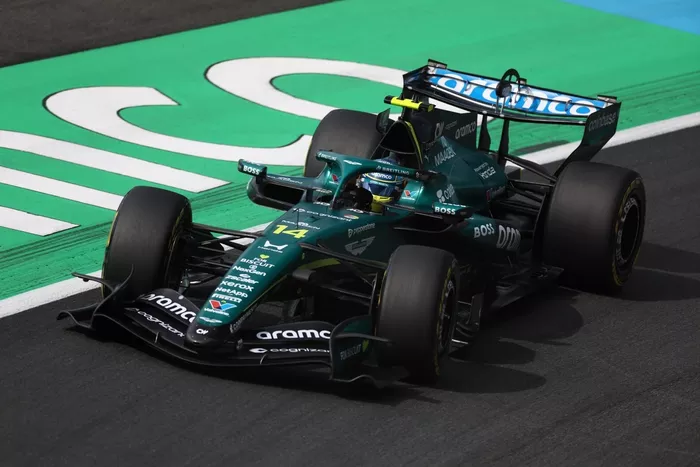 Fernando Alonso, Aston Martin Racing