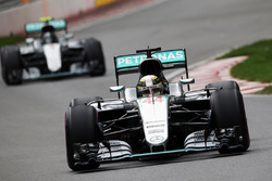 Льюїс Хемілтон, Mercedes AMG F1 W07 Hybrid