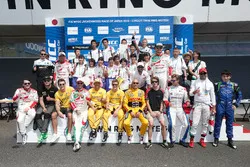 Drivers group photoshoot