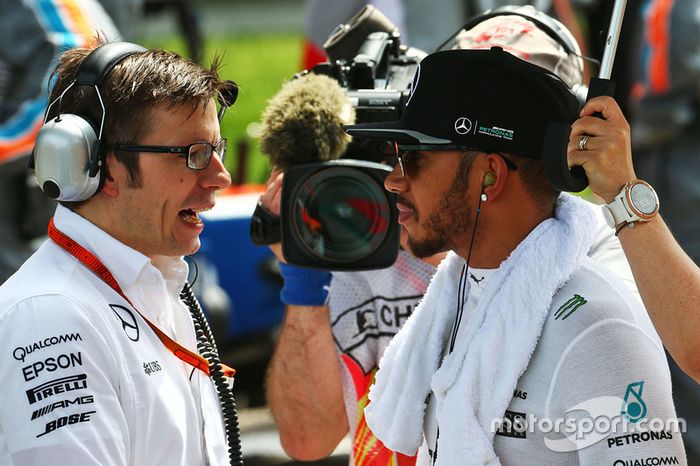 Lewis Hamilton, Mercedes AMG F1 Team en la parrilla