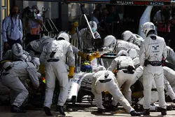 Felipe Massa, Williams FW38 makes a pit stop