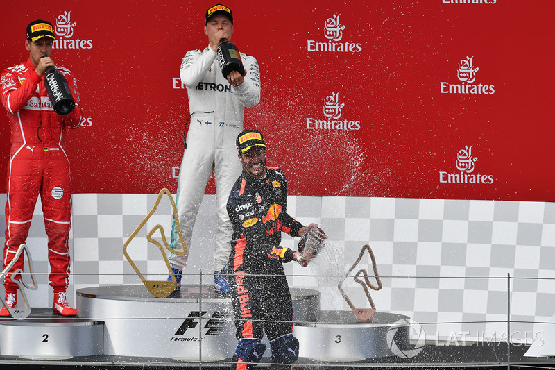 Podyum: Yarış galibi Valtteri Bottas, Mercedes AMG F1, 2. Sebastian Vettel, Ferrari, 3. Daniel Ricciardo, Red Bull Racing