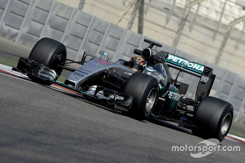 Pascal Wehrlein, Mercedes AMG F1 testing the new 2017 Pirelli tyres