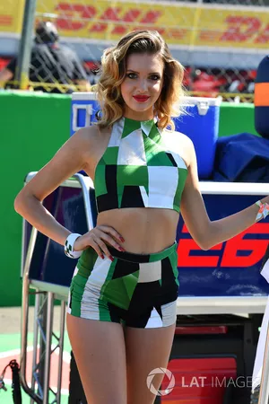 Une grid girl