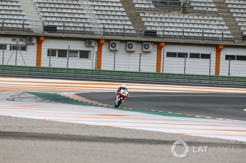 Nakarin Atiratphuvapat, Honda Team Asia