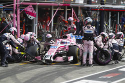Sergio Perez, Force India VJM11, makes a stop