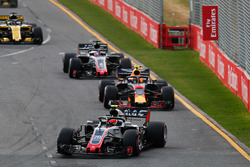 Кевін Магнуссен, Haas F1 Team VF-18 Ferrari, Макс Ферстаппен, Red Bull Racing RB14 Tag Heuer, Red Bu