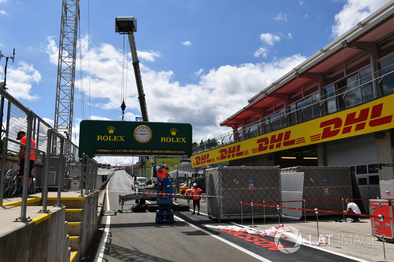 Casse in pit lane