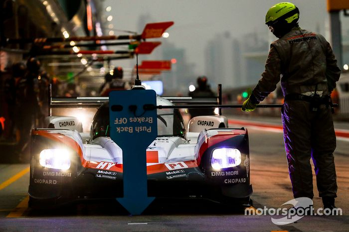#1 Porsche Team Porsche 919 Hybrid: Neel Jani, Andre Lotterer, Nick Tandy