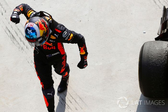 Yarış galibi  Daniel Ricciardo, Red Bull Racing