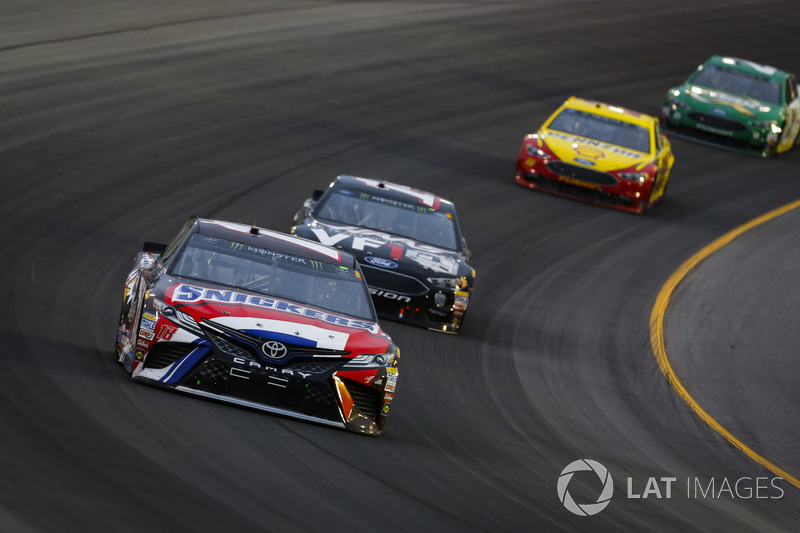 Kyle Busch, Joe Gibbs Racing, Toyota Camry Snickers Intense, Clint Bowyer, Stewart-Haas Racing, Chevrolet Camaro Haas 30 Years of the VF1, Joey Logano, Team Penske, Ford Fusion Shell Pennzoil, and Paul Menard, Wood Brothers Racing, Ford Fusion Menards / Quaker State