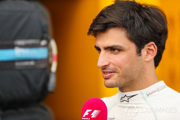 Carlos Sainz Jr., Renault Sport F1 Team