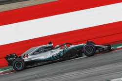 Льюіс Хемілтон, Mercedes AMG F1 W09