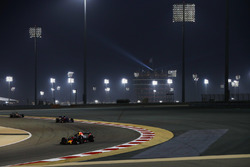Даніель Ріккардо, Red Bull Racing RB14 Tag Heuer, Брендон Хартлі, Toro Rosso STR13 Honda