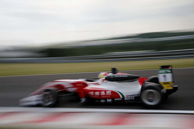 Guan Yu Zhou (Prema)