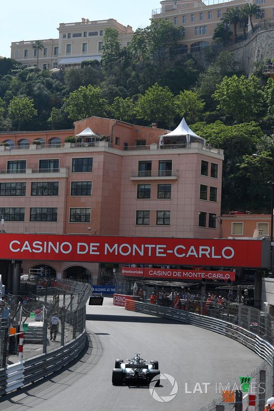 Lewis Hamilton, Mercedes-Benz F1 W08