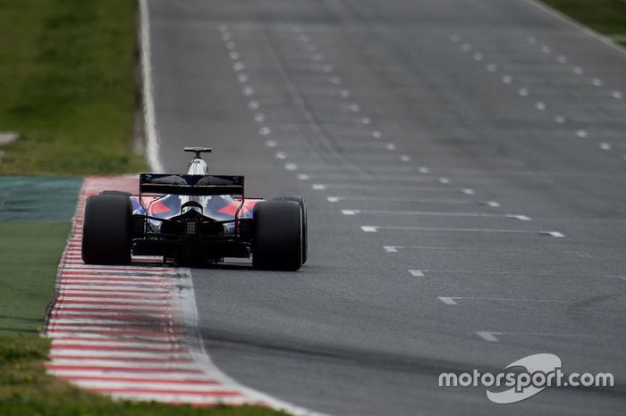 Daniil Kvyat, Scuderia Toro Rosso STR12
