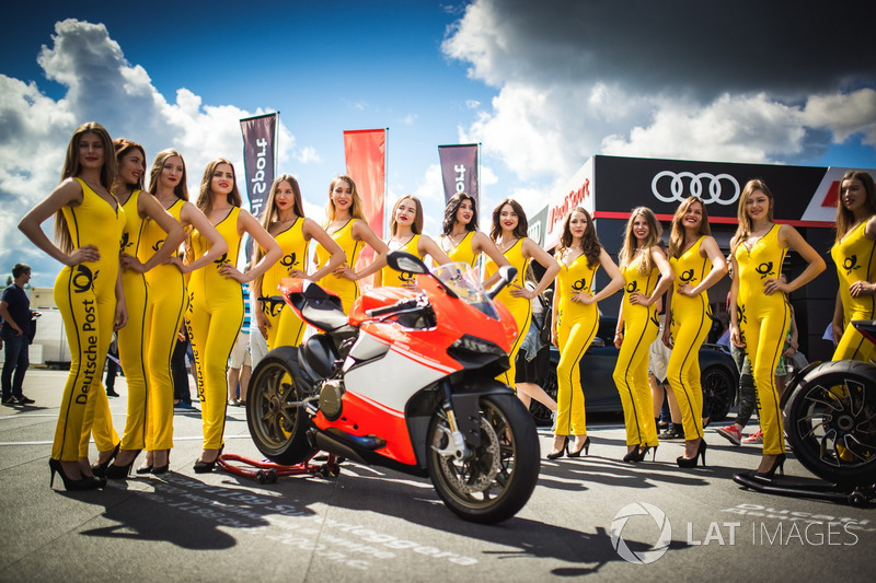 Grid girls