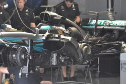Mercedes-Benz F1 W08 side