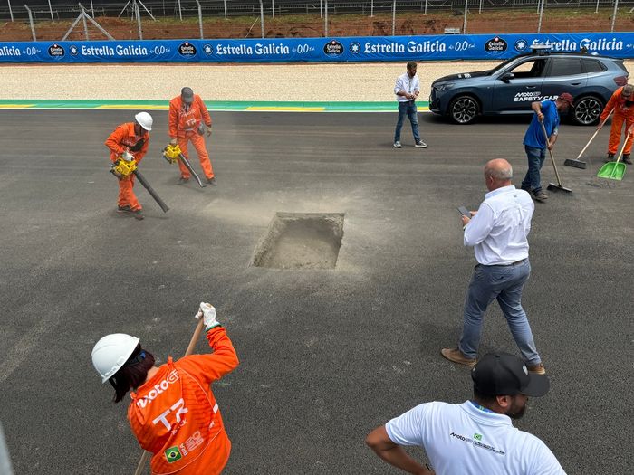 Hole on the start/finish straight