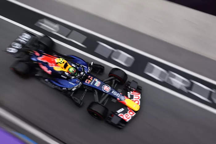 Isack Hadjar, Red Bull Racing