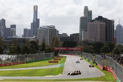 Kevin Magnussen, Renault Sport F1 Team RS16
