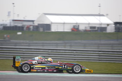 Sophia Flörsch, Motopark