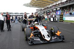 Sergio Pérez, Sahara Force India F1 VJM09 en la parrilla