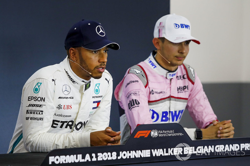 Lewis Hamilton, Mercedes AMG F1 et Esteban Ocon, Racing Point Force India F1 Team, en conférence de presse