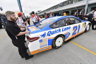 Paul Menard, Wood Brothers Racing, Ford Fusion Quick Lane Tire & Auto Center