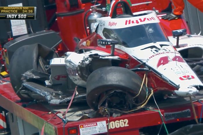 Katherine Legge, Rahal Letterman Lanigan Racing Honda, coche destrozado