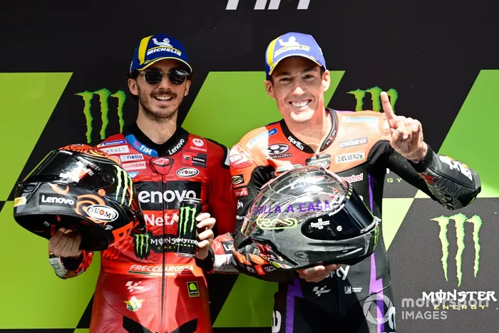 Aleix Espargaro, Aprilia Racing Team, Francesco Bagnaia, Ducati Team
