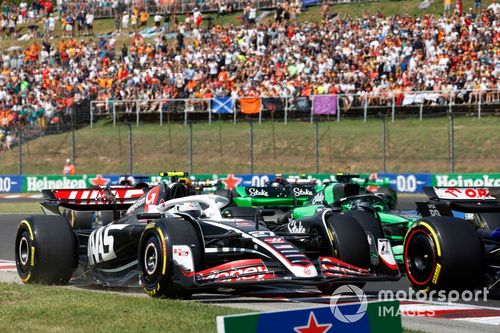 Nico Hulkenberg, Haas VF-24, luta com Valtteri Bottas, Stake F1 Team Chuta Sauber C44