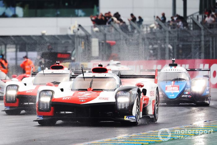 #7 Toyota Gazoo Racing Toyota GR010 - Hybrid Hypercar, Mike Conway, Kamui Kobayashi, José María López 