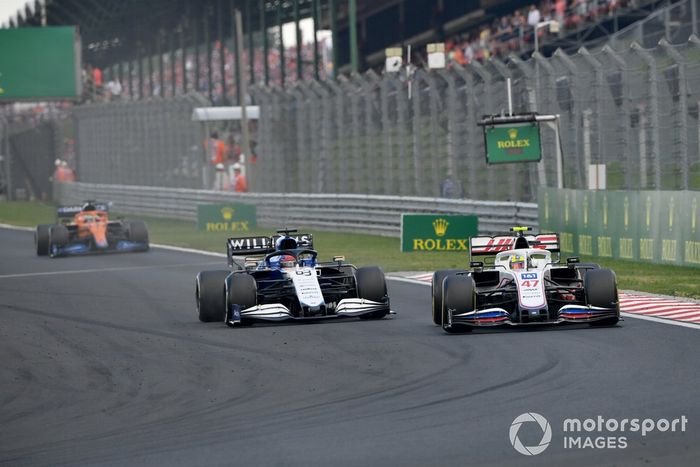 Mick Schumacher, Haas VF-21 , George Russell, Williams FW43B