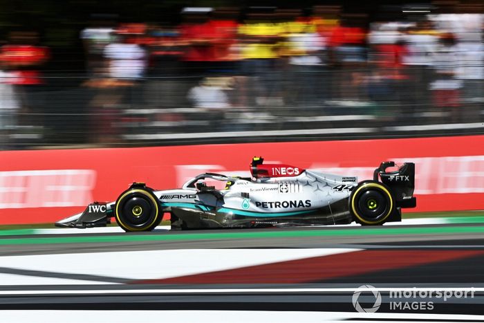 Lewis Hamilton, Mercedes W13