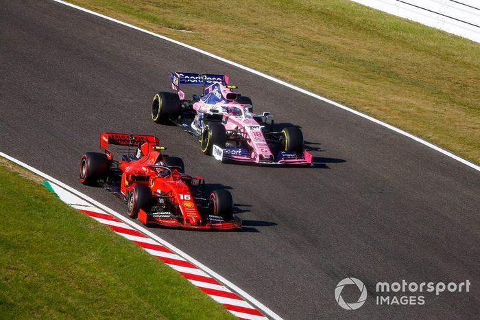 Charles Leclerc, Ferrari SF90, y Lance Stroll, Racing Point RP19