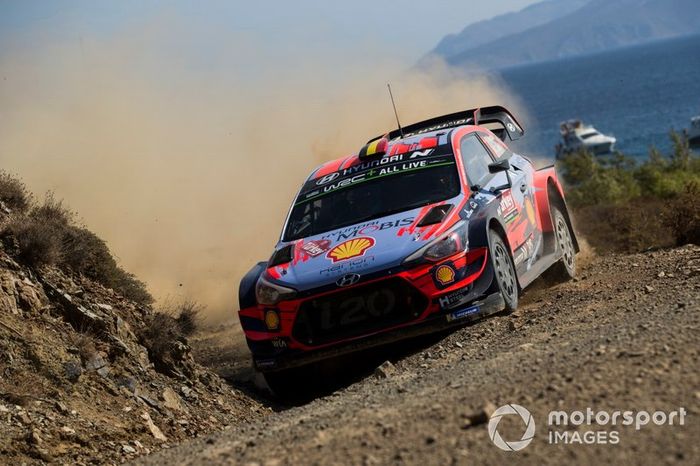 Thierry Neuville, Nicolas Gilsoul, Hyundai Motorsport Hyundai i20 Coupe WRC