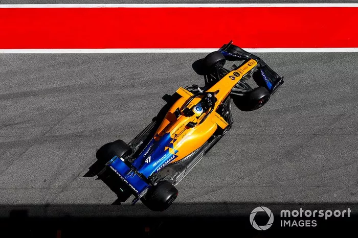 Sergio Sette Camara, McLaren MCL34 pulls out of the garage