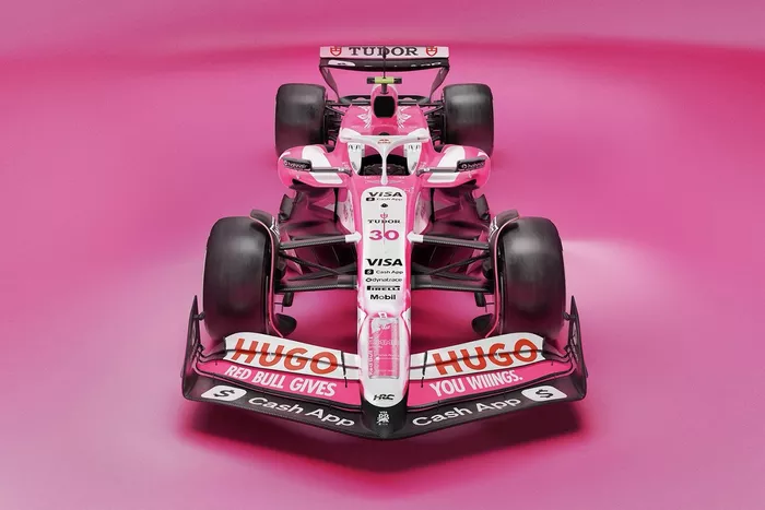 レーシングブルズF1、マイアミでは華麗なピンクに大変身！ レッドブル