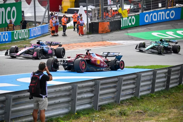 Charles Leclerc, Ferrari, Fernando Alonso, Aston Martin Racing, Pierre Gasly, Alpine
