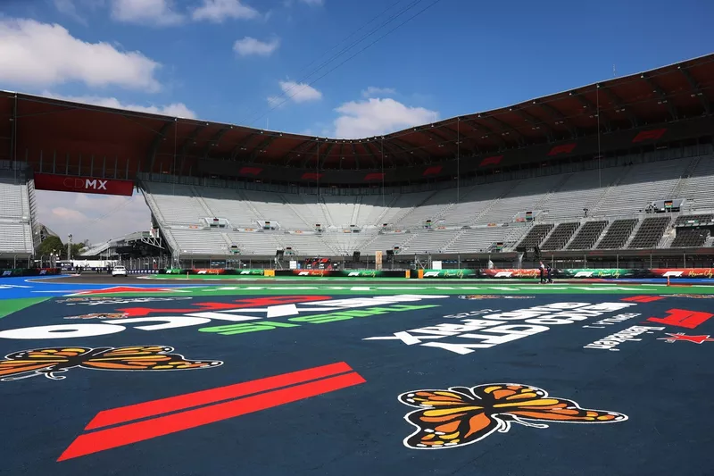 Vue générale de l'intérieur de la section du stade