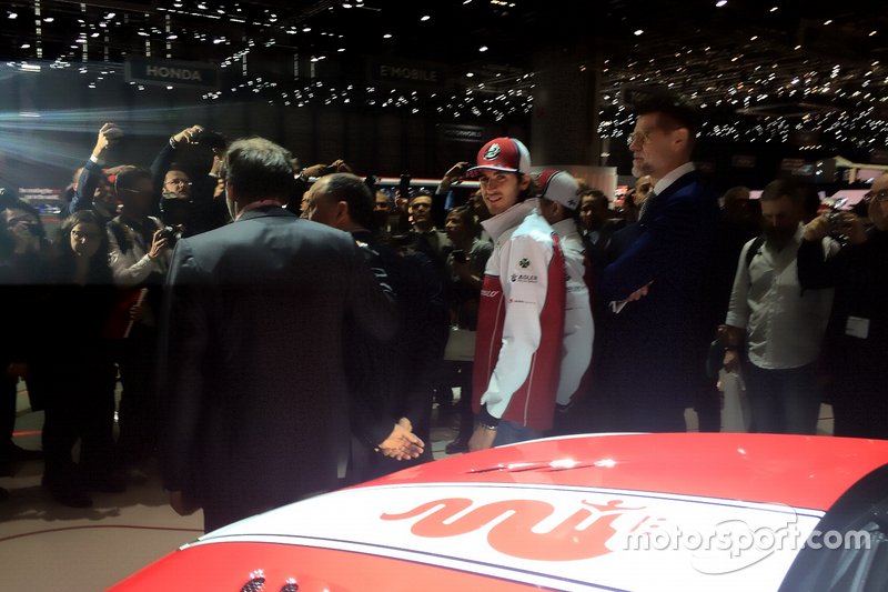 Antonio Giovinazzi e Kimi Raikkonen, Alfa Romeo Racing