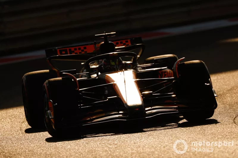 Oscar Piastri, McLaren MCL38