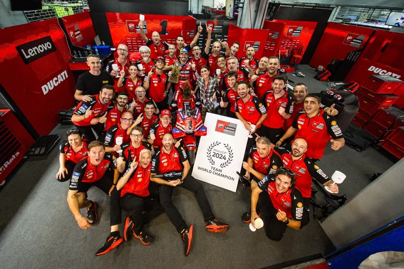 Francesco Bagnaia, Ducati Team, Enea Bastianini, Ducati Team celebrate the team world champion