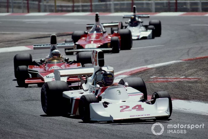 James Hunt, Hesketh Ford 308, Jochen Mass, McLaren M23 Ford, Clay Regazzoni, Ferrari 312T, Carlos Pace, Brabham BT44B