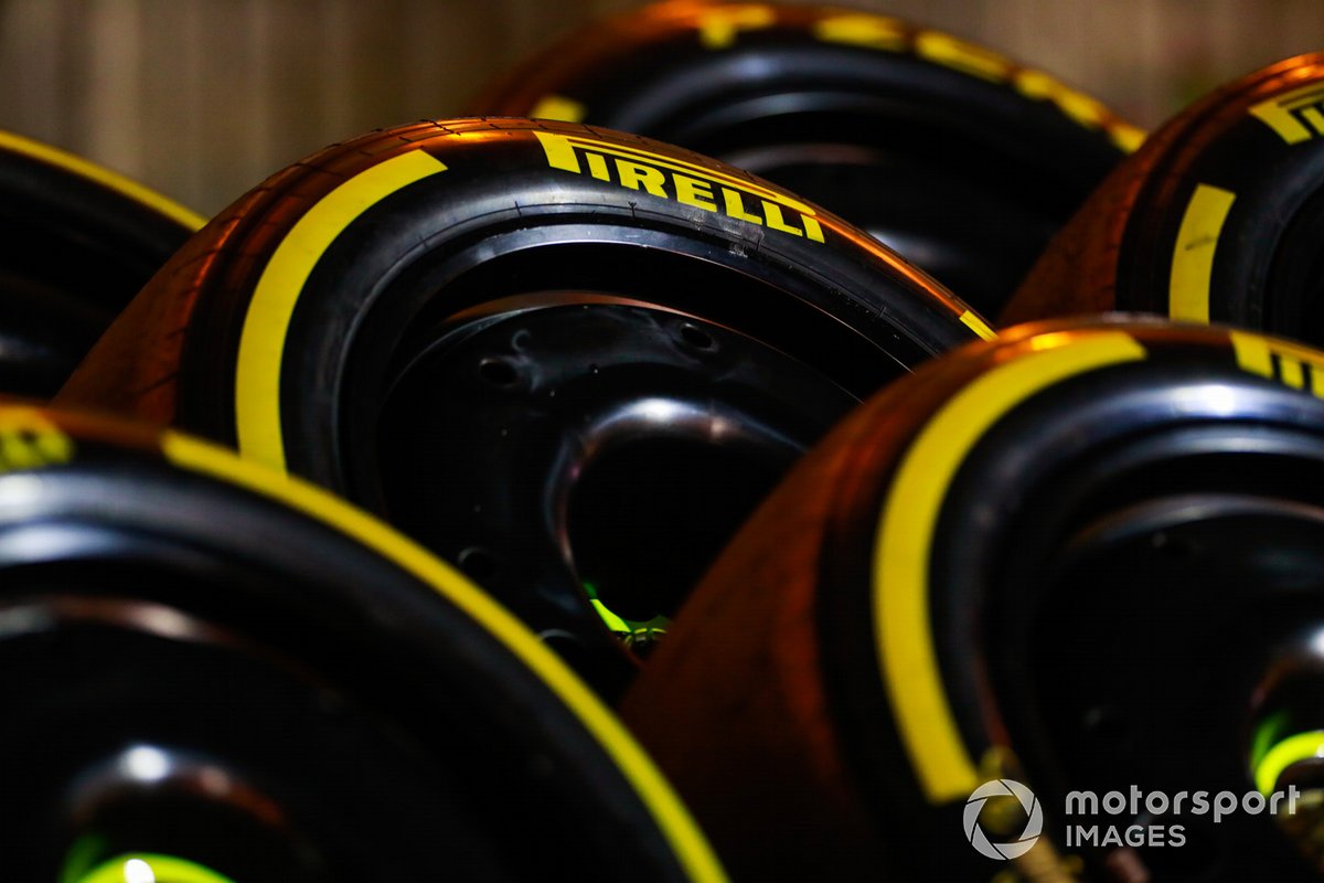 Gomme Pirelli