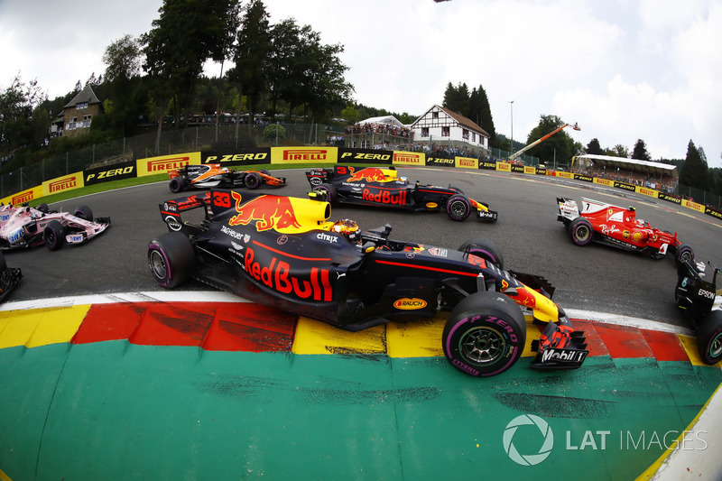9. Valtteri Bottas, Mercedes AMG F1 W08, Kimi Raikkonen, Ferrari SF70H, Max Verstappen, Red Bull Racing RB13, Daniel Ricciardo, Red Bull Racing RB13, Fernando Alonso, McLaren MCL32, Sergio Perez, Sahara Force India F1 VJM10