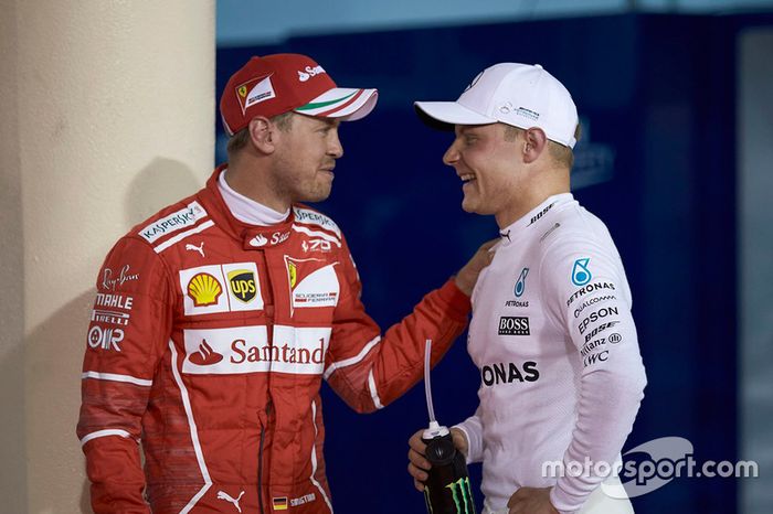 Polesitter: Valtteri Bottas, Mercedes AMG y tercer lugar Sebastian Vettel, Ferrari